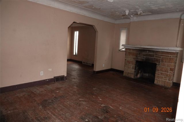 11646 Glastonbury Avenue, Detroit, MI 48228