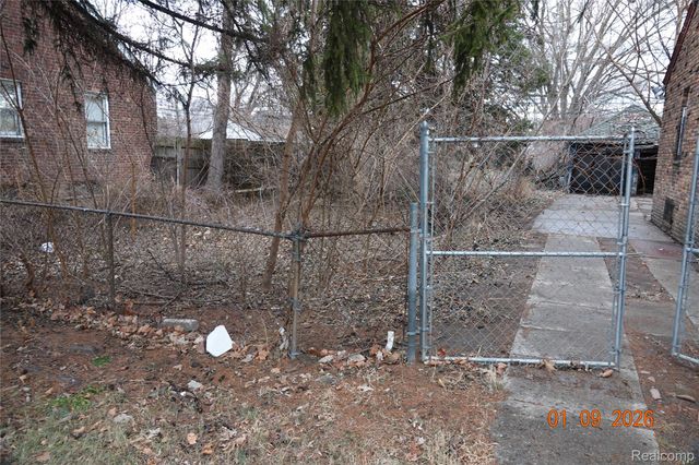 11646 Glastonbury Avenue, Detroit, MI 48228