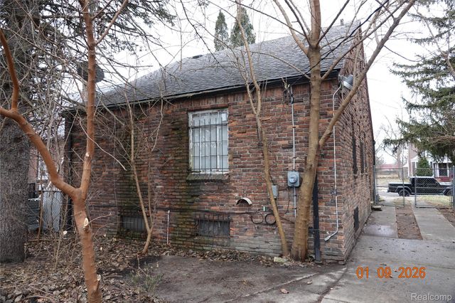 11646 Glastonbury Avenue, Detroit, MI 48228