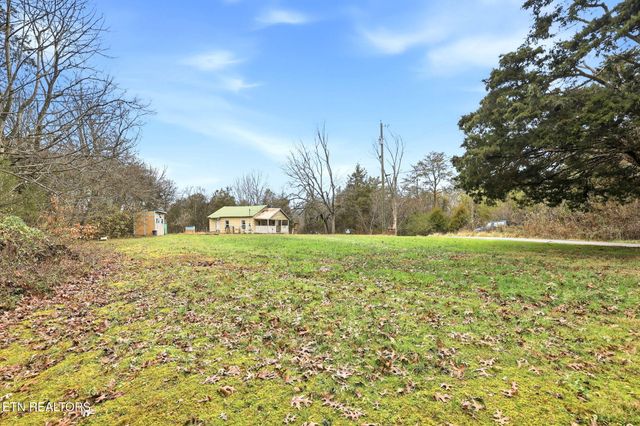 10310 Stiles Lane, Kodak, TN 37764