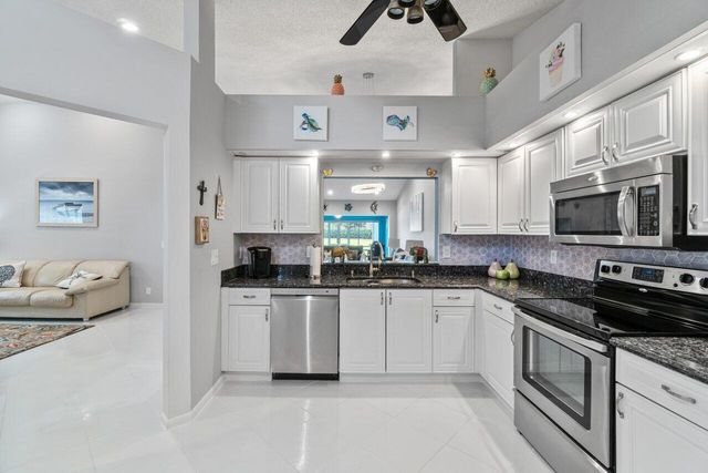 7916 CORAL POINTE Drive, Delray Beach, FL 33446