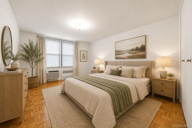 1874 Pelham Pkway S 2N, Bronx, NY 10461
