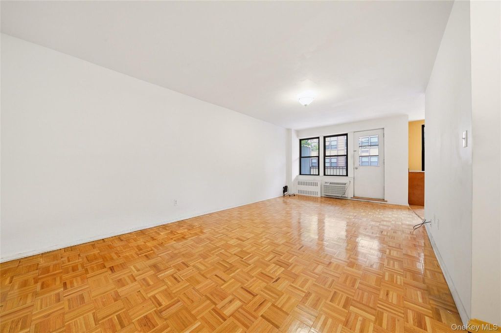 1874 Pelham Pkway S 2N, Bronx, NY 10461 — photo 3