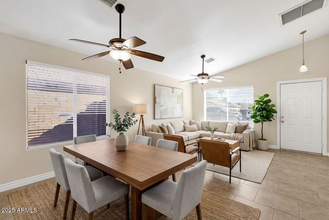 3236 W LONE CACTUS Drive, Phoenix, AZ 85027