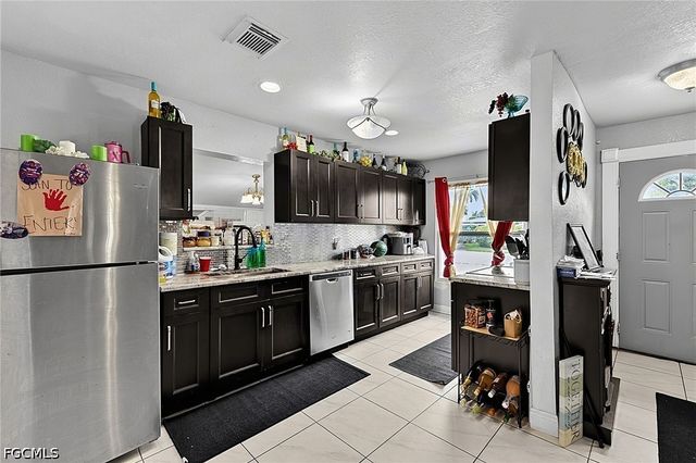 4028 Manning AVE, Fort Myers, FL 33916