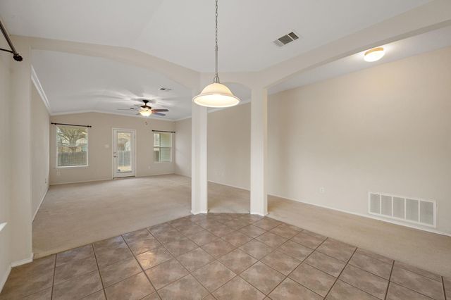 115 Plumbago CV, Buda, TX 78610