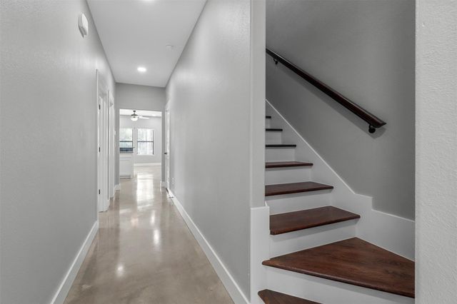 1401 S 5th Avenue 1401, Denison, TX 75021