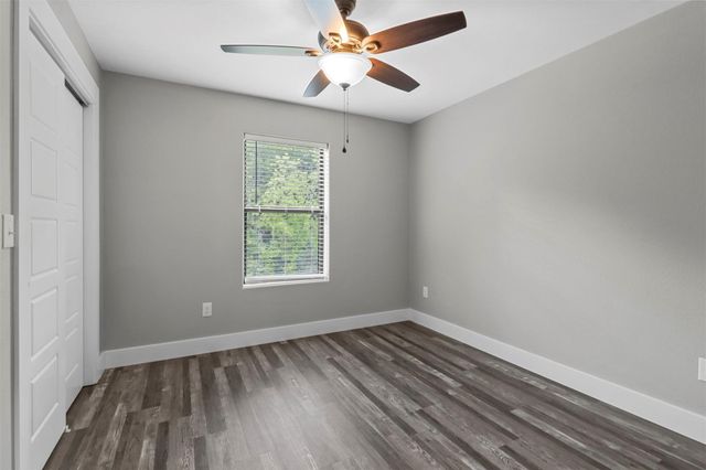 1401 S 5th Avenue 1401, Denison, TX 75021