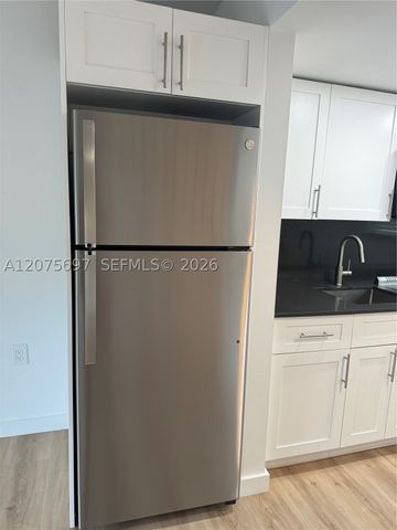 1025 SW 6th Ave 6, Miami, FL 33130