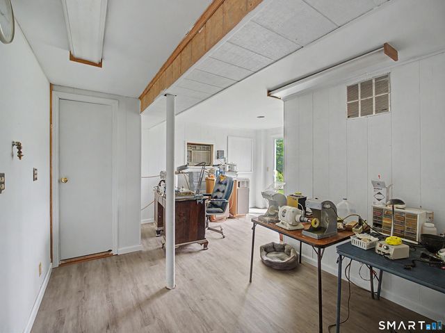 21 Mine Hill Road, New Milford, CT 06776