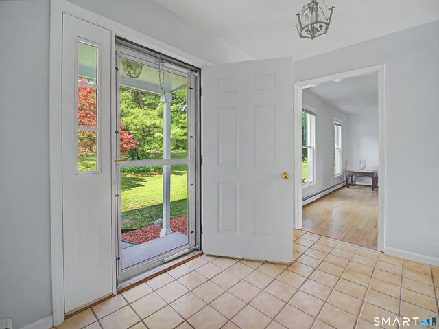21 Mine Hill Road, New Milford, CT 06776