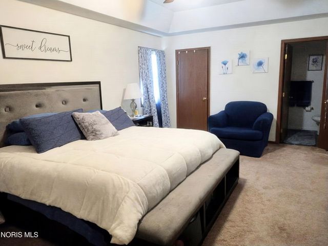 6167 White Oak Drive, Toledo, OH 43615