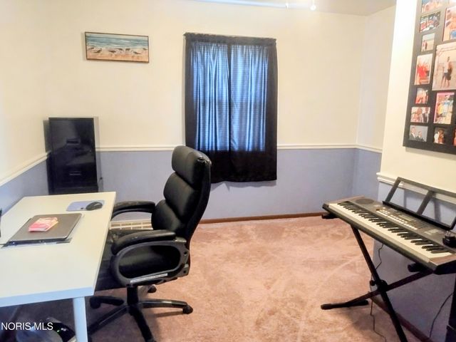 6167 White Oak Drive, Toledo, OH 43615