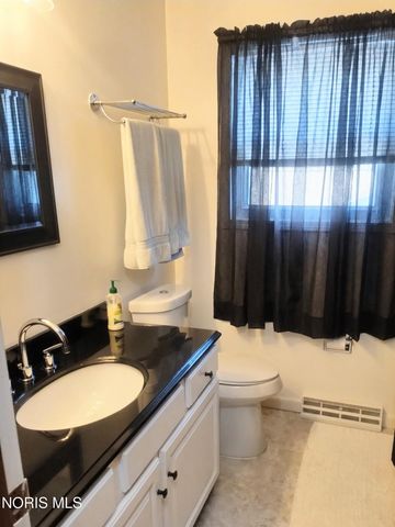 6167 White Oak Drive, Toledo, OH 43615