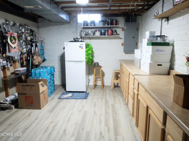 6167 White Oak Drive, Toledo, OH 43615