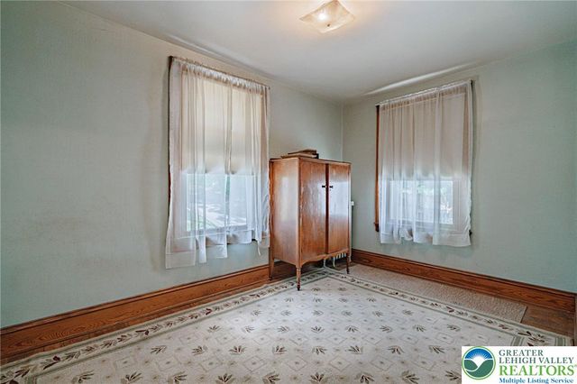 159 West Ridge Street, Nesquehoning Boro, PA 18240