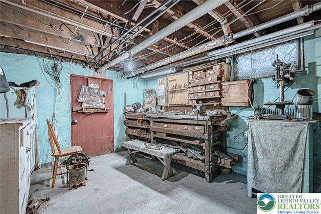 159 West Ridge Street, Nesquehoning Boro, PA 18240