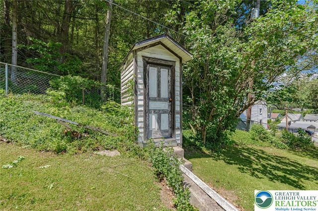 159 West Ridge Street, Nesquehoning Boro, PA 18240