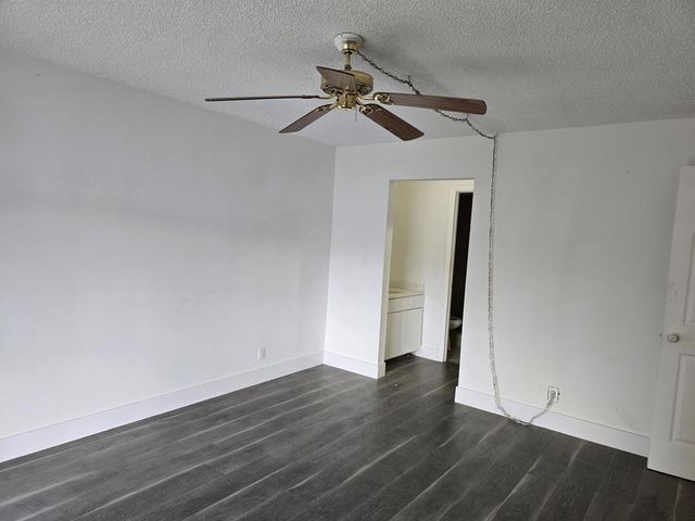 435 SW 61st Terrace, Margate, FL 33068