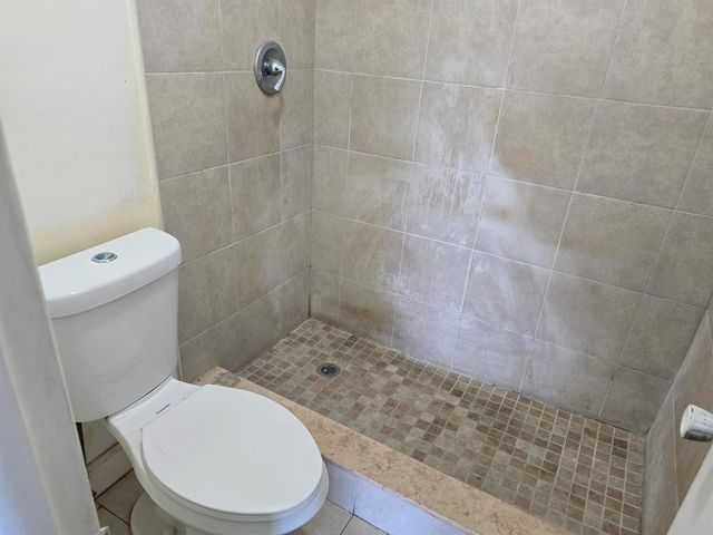 435 SW 61st Terrace, Margate, FL 33068