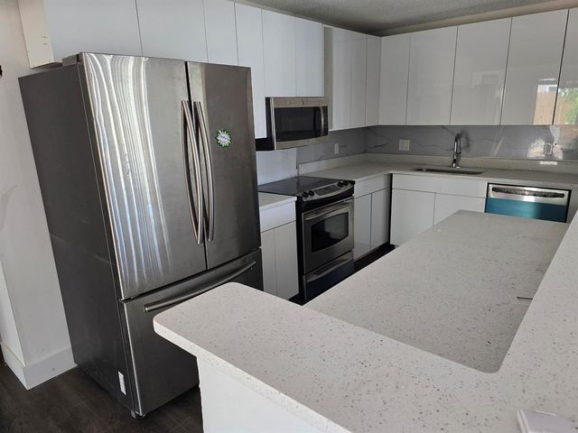 435 SW 61st Terrace, Margate, FL 33068