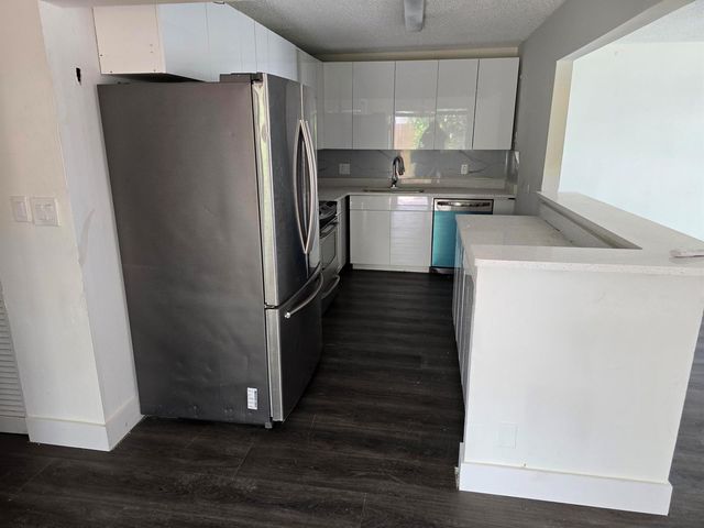 435 SW 61st Terrace, Margate, FL 33068