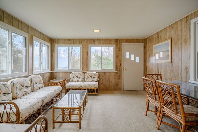 7 Side Hill Lane, Danbury, CT 06810