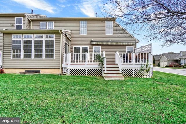 1534 SYCAMORE TER, York, PA 17403