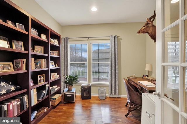 1534 SYCAMORE TER, York, PA 17403