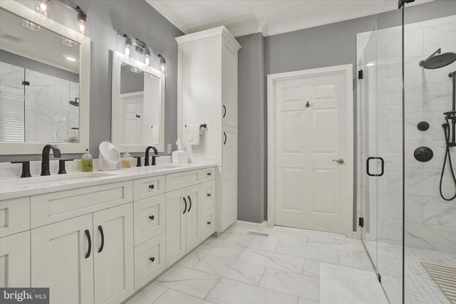 1534 SYCAMORE TER, York, PA 17403