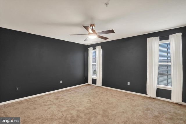 1534 SYCAMORE TER, York, PA 17403