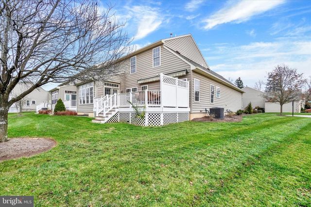 1534 SYCAMORE TER, York, PA 17403