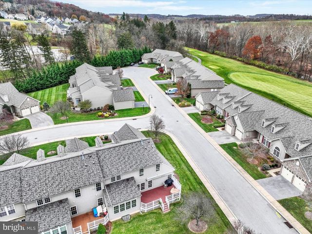 1534 SYCAMORE TER, York, PA 17403