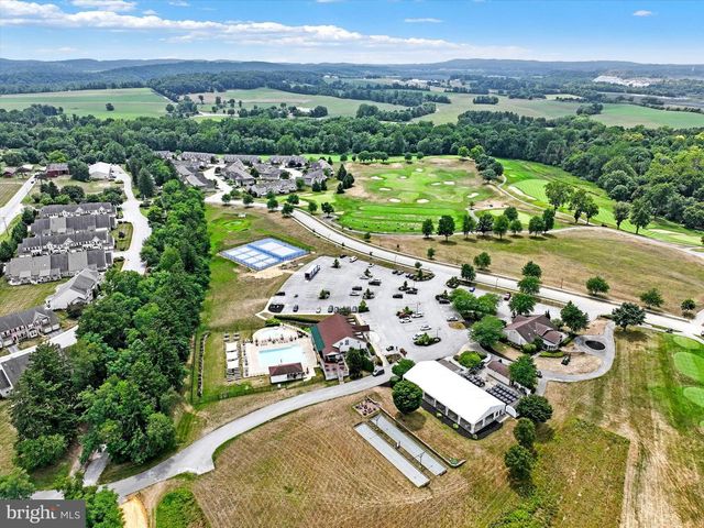 1534 SYCAMORE TER, York, PA 17403