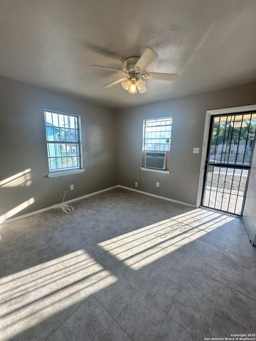 515 Clark, San Antonio, TX 78210