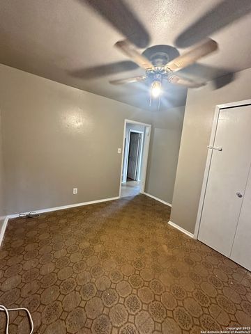 515 Clark, San Antonio, TX 78210