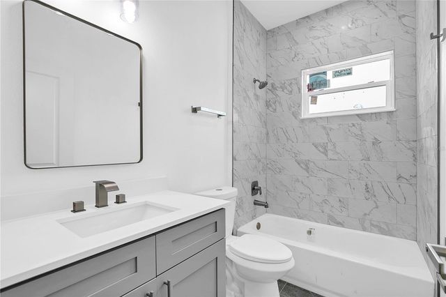 555 GAGNON STREET SE, Palm Bay, FL 32909