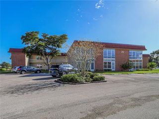 25 Pine Arbor Lane 104, Vero Beach, FL 32962