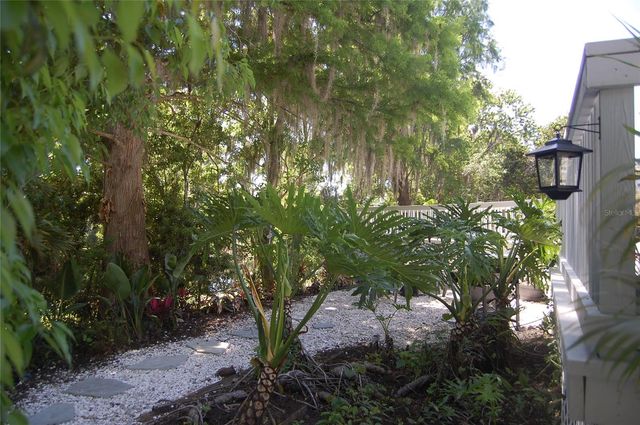 30230 PALM LANE, Wesley Chapel, FL 33545