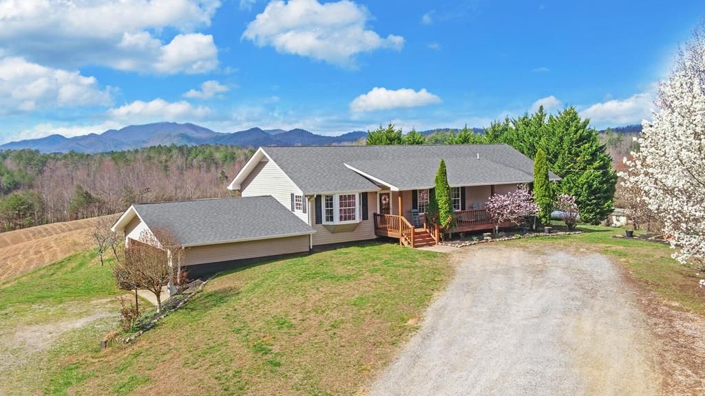 140 Newman Road, Farner, TN 37333