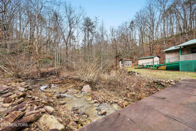 176 Pearly Ward Lane, Caryville, TN 37714