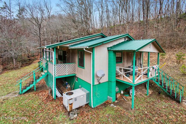 176 Pearly Ward Lane, Caryville, TN 37714