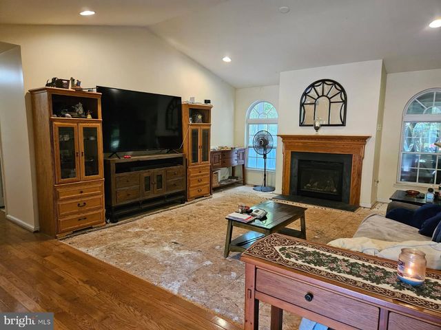 38 DEERWOOD DR, Franklinville, NJ 08322