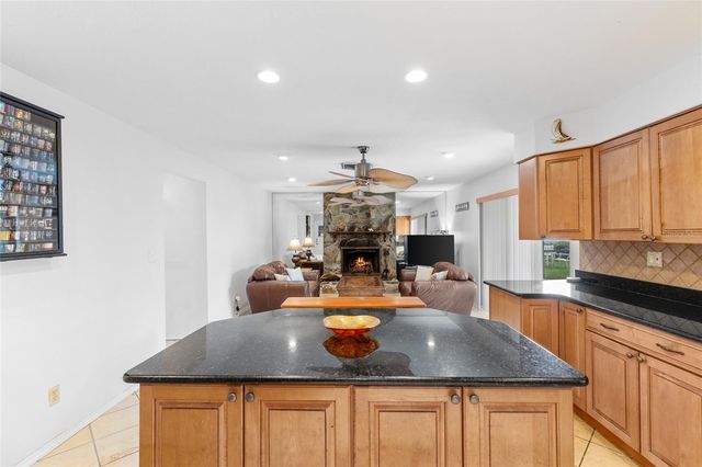 6232 43RD AVENUE N, Kenneth City, FL 33709