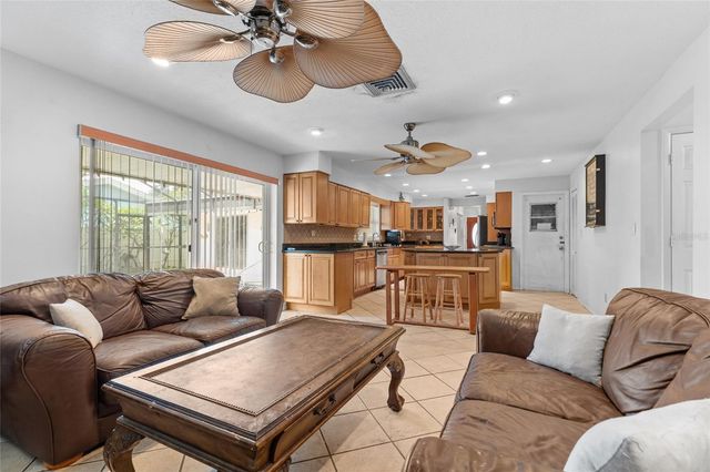 6232 43RD AVENUE N, Kenneth City, FL 33709