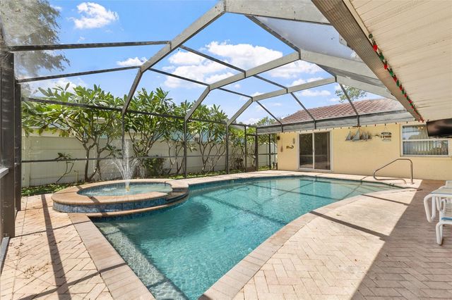 6232 43RD AVENUE N, Kenneth City, FL 33709