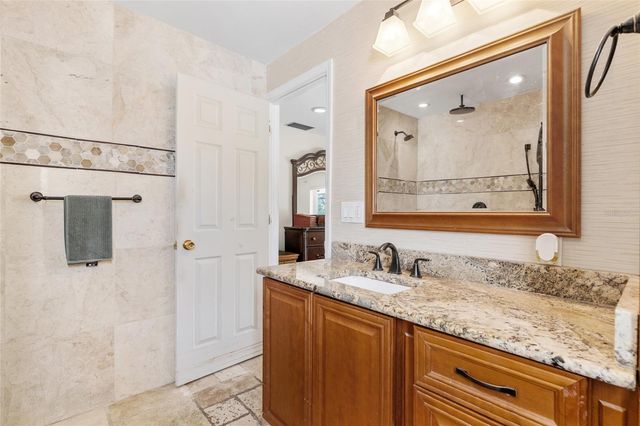6232 43RD AVENUE N, Kenneth City, FL 33709
