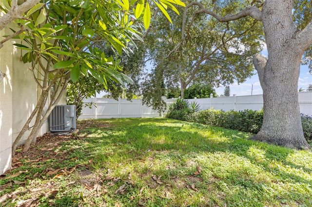 6232 43RD AVENUE N, Kenneth City, FL 33709