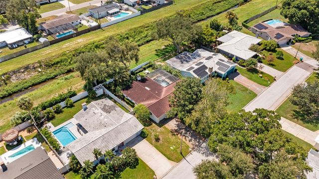 6232 43RD AVENUE N, Kenneth City, FL 33709