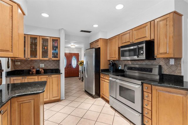 6232 43RD AVENUE N, Kenneth City, FL 33709